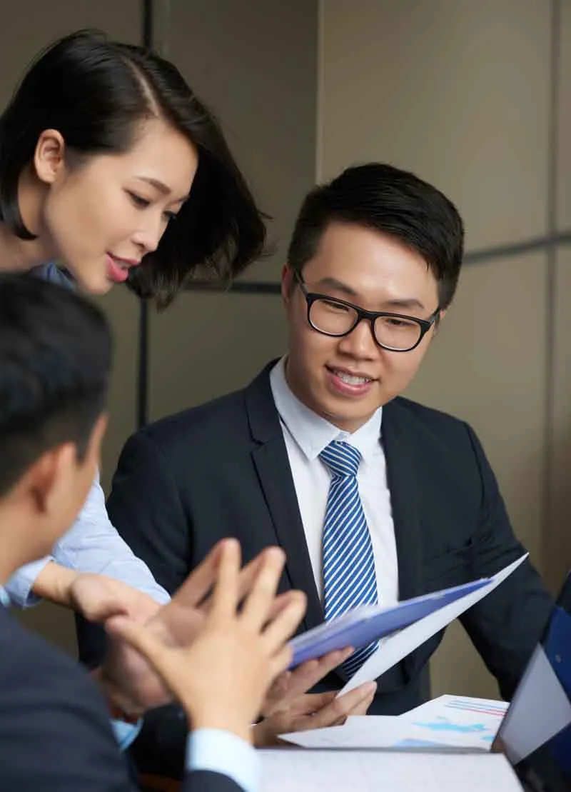 Distribution & Strategic Partnership